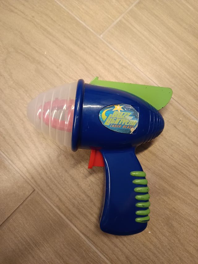 Pistola giocattolo disney buzz lightyear toy story