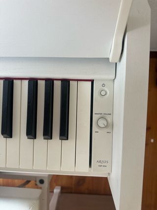 Piano Yamaha Arius YDP-S54 + silla
