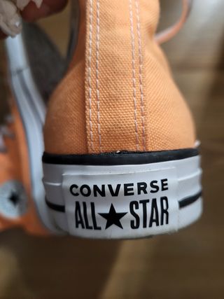 Converse Chuck Taylor All Star altas naranja