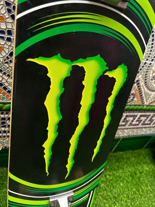 Monopatín Monster - Skate