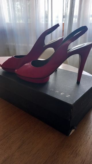 Zapatos pura lopez, tacon, plataforma, rosas.