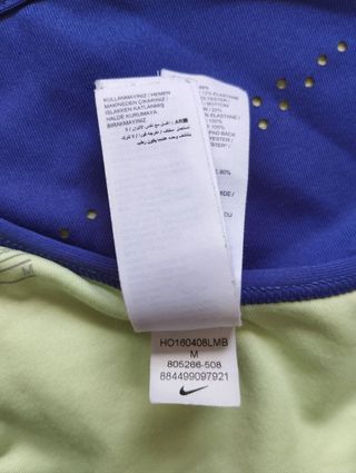 Top Nike deportivo morado