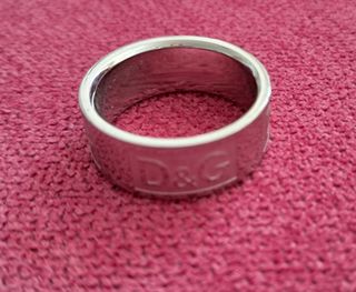 Anillo y pendientes de acero Dolce & Gabbana