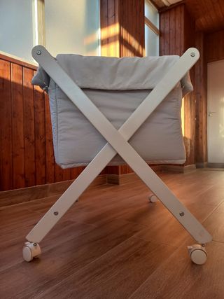 Mini cuna blanca plegable
