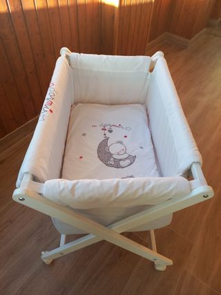 Mini cuna blanca plegable