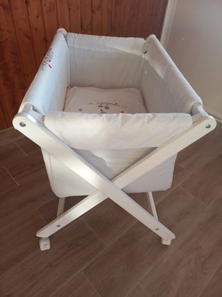 Mini cuna blanca plegable