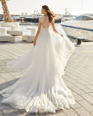 Vestido novia boho chic de Aire Barcelona