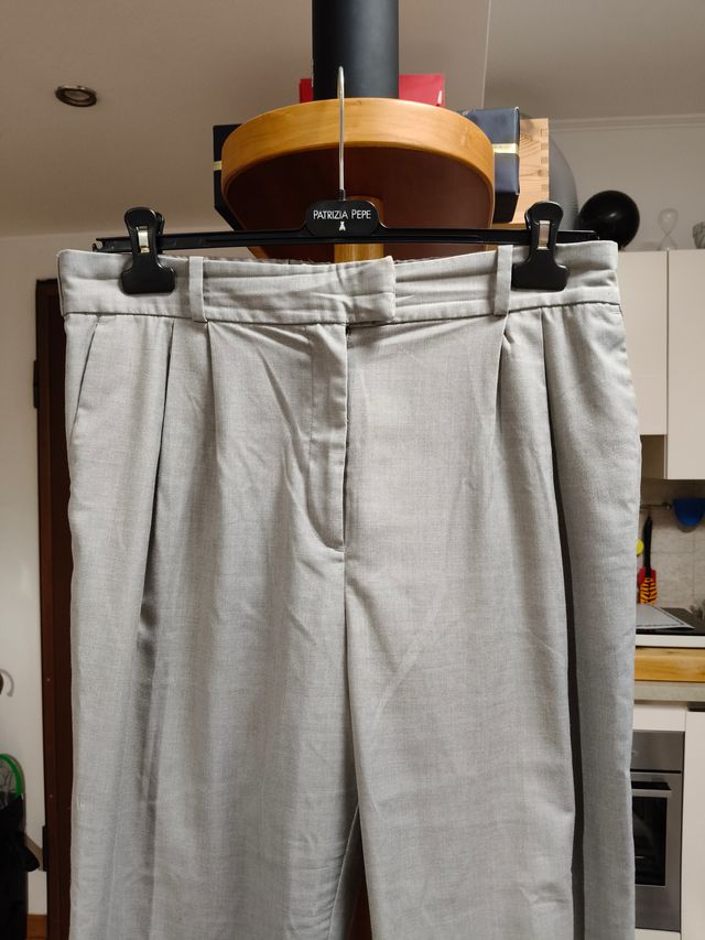 Pantaloni H&M grigi