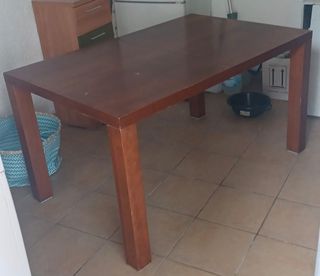 Mesa comedor madera marrón