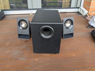 Altavoces de pc de sobremesa