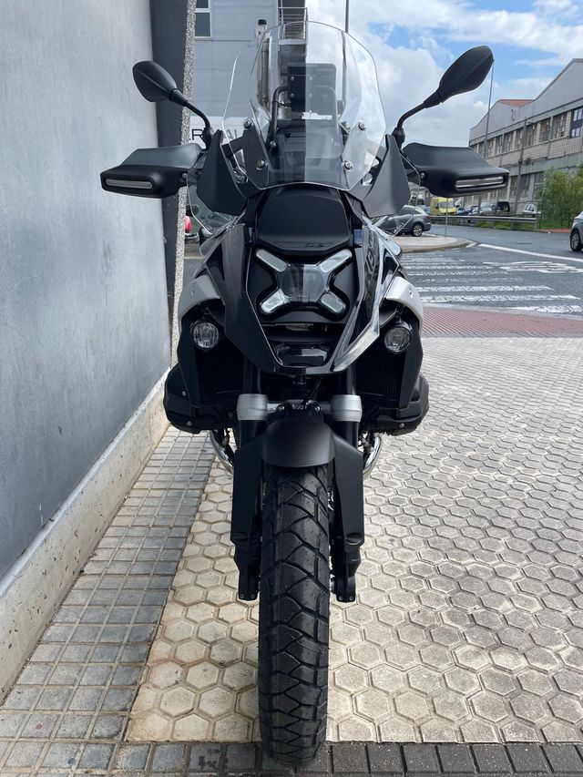 dasMoto vende BMW R1300GS TRIPLE BLACK NUEVA