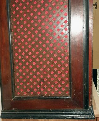 VITRINA DEL SIGLO XIX.