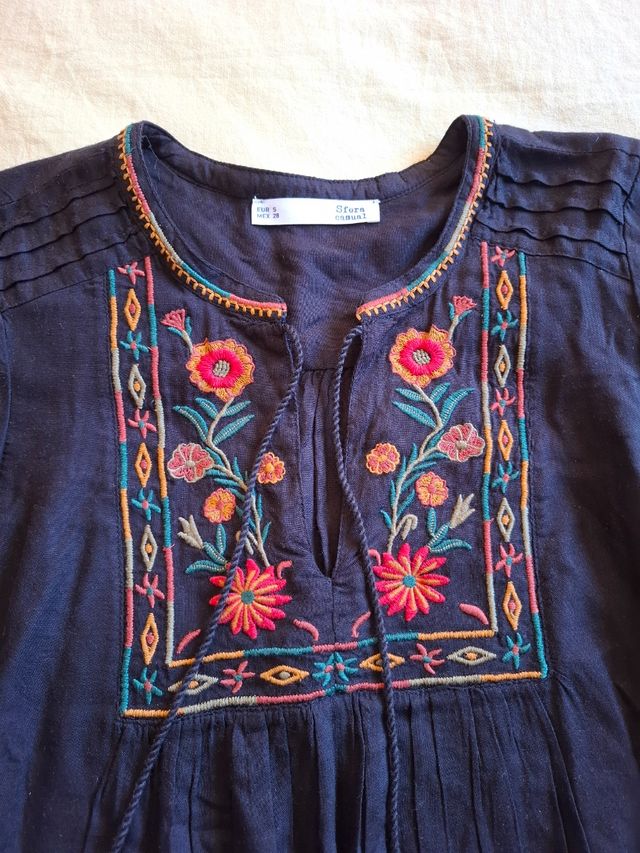Top blusa bordados
