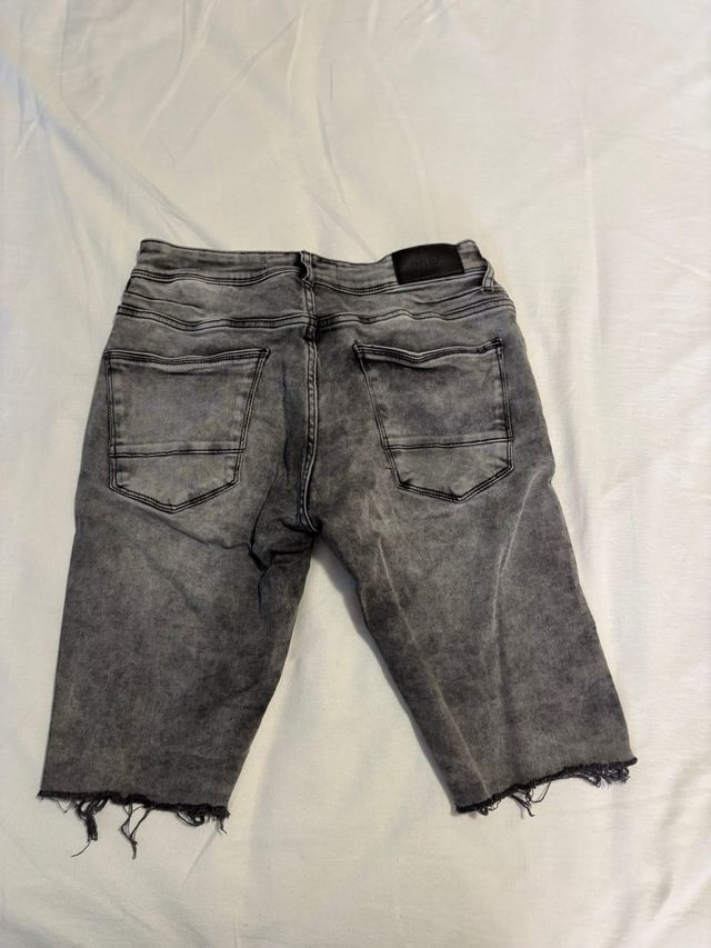 Shorts vaqueros INSIDE grises