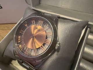 Reloj Lotus 
