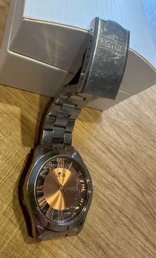 Reloj Lotus 