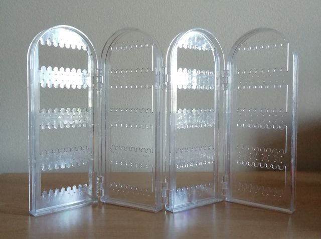 Espositore orecchini trasparente