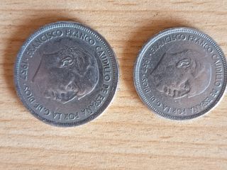 2 Monedas Franco 5 y 25 pesetas
