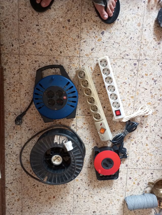 6 Alargó enrrollable