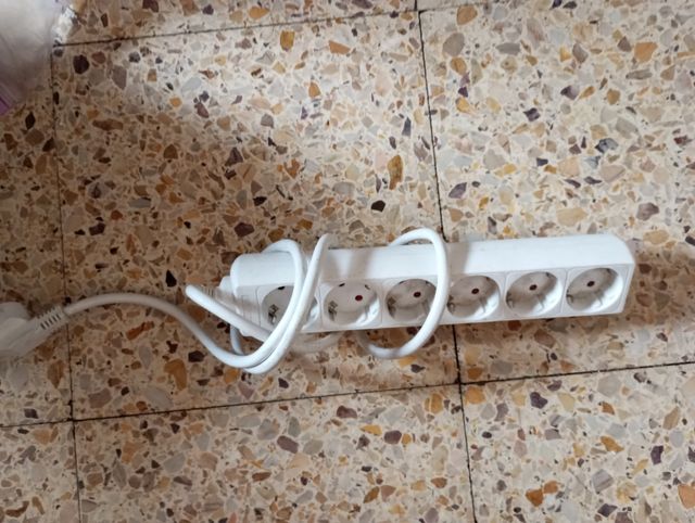 6 Alargó enrrollable