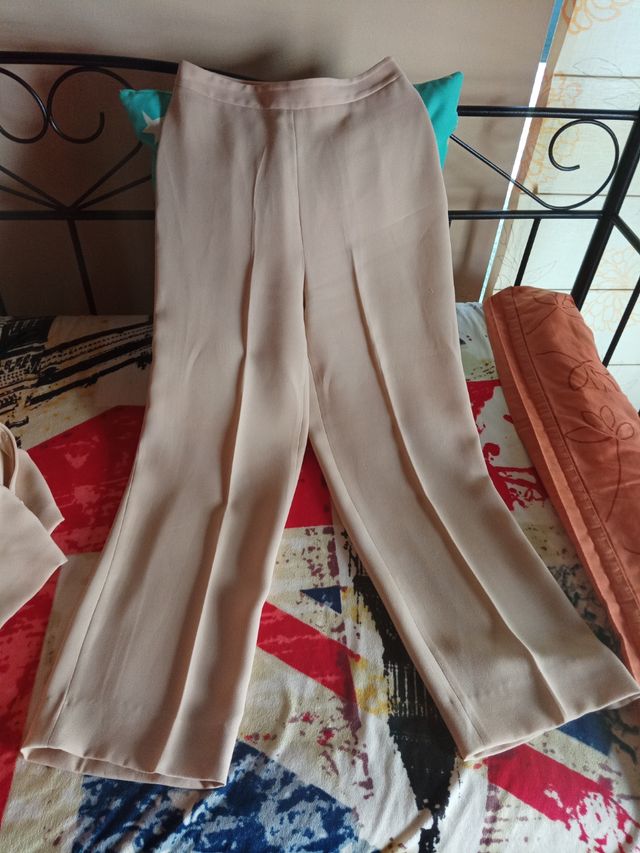 Conjunto Antonio Pernas beige primavera