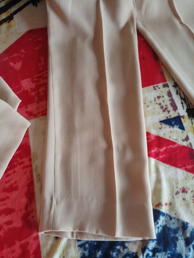 Conjunto Antonio Pernas beige primavera