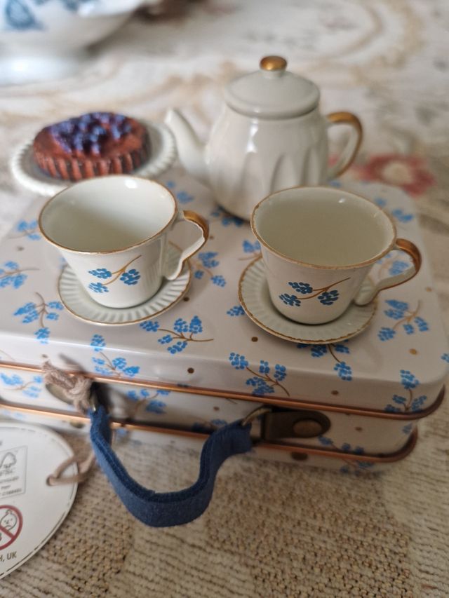 Juego té Maileg portátil