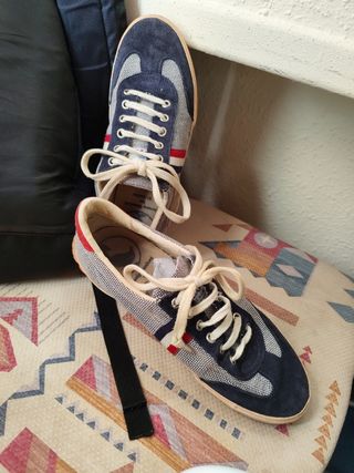 REBAJAS. Zapatillas el ganso dos tallas: 37 y 38.