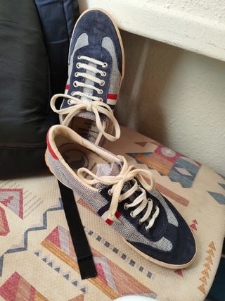 REBAJAS. Zapatillas el ganso dos tallas: 37 y 38.