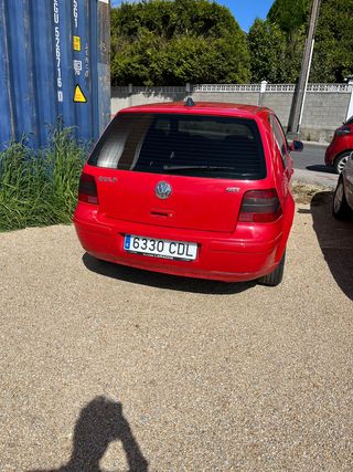 Volkswagen Golf 2003