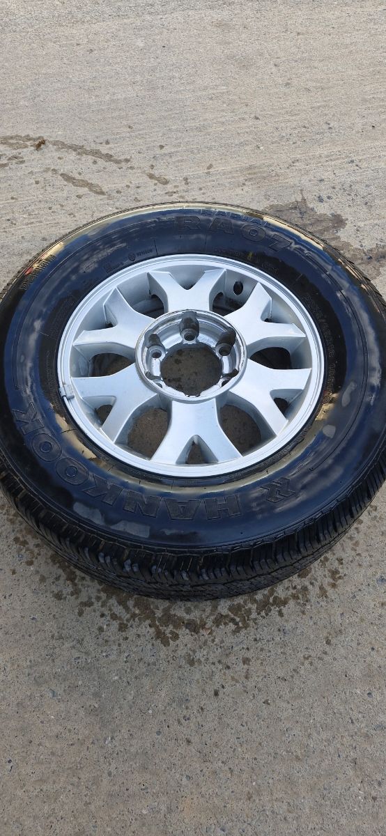 Llanta original de SsangYong Rexton 1 4x4