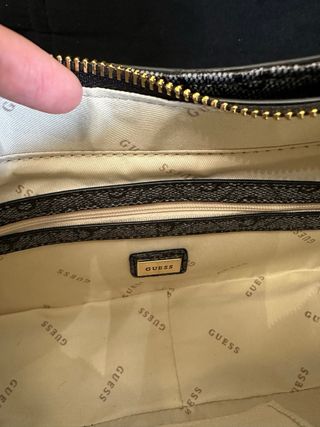 Bolso Guess bandolera