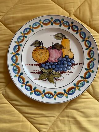 Piatto frutta dipinto a mano