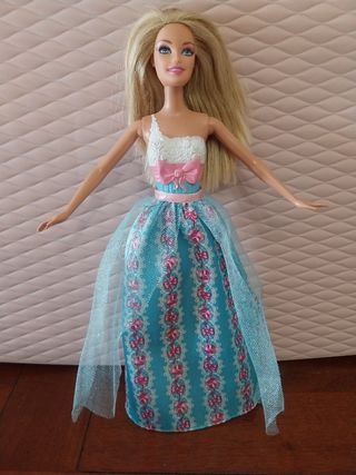 Barbie Principessa scintillante 2011