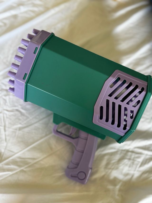 Súper pistola de pompas de jabón