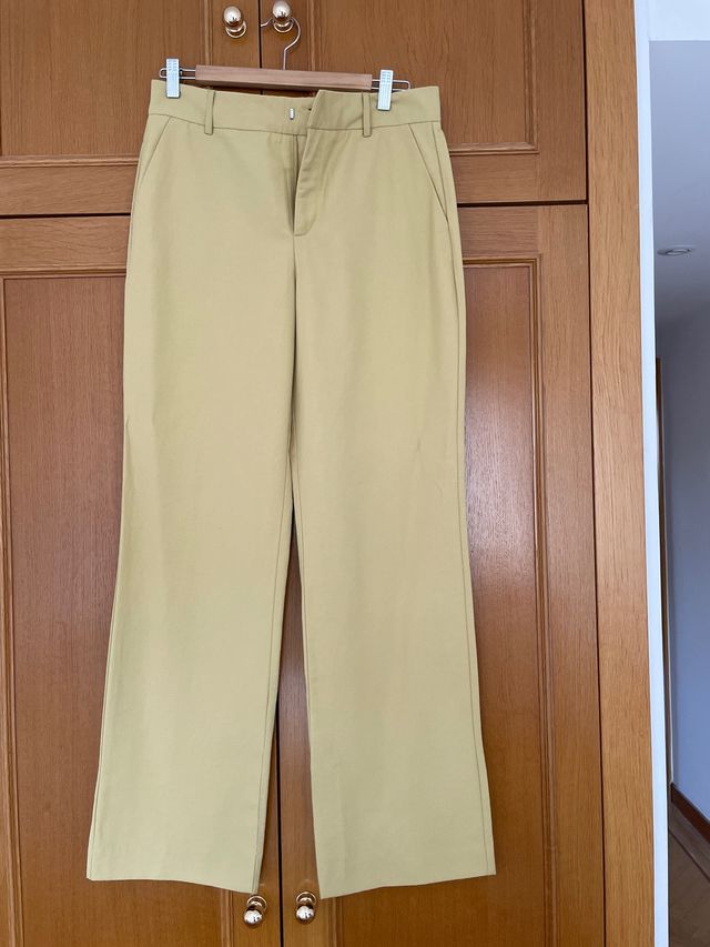 Pantalones Zara