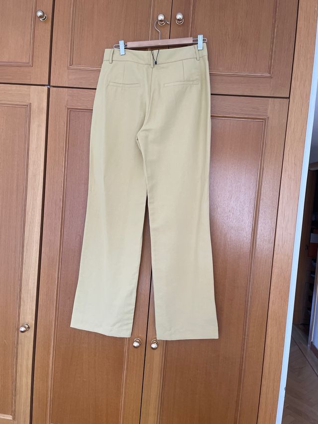 Pantalones Zara