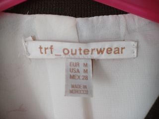 Bomber beige con flores y pájaros Zara