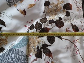 Bomber beige con flores y pájaros Zara