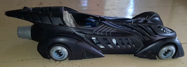 JUGUETE BATMOVILE KENNER 1995. MADE IN SPAIN.