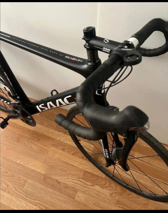 Bicicleta carretera Isaac Boson carbono