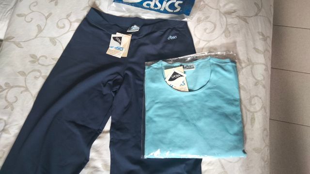 Completo Asics donna tg.L nuovo con cartellino