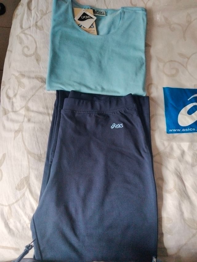 Completo Asics donna tg.L nuovo con cartellino