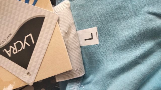 Completo Asics donna tg.L nuovo con cartellino