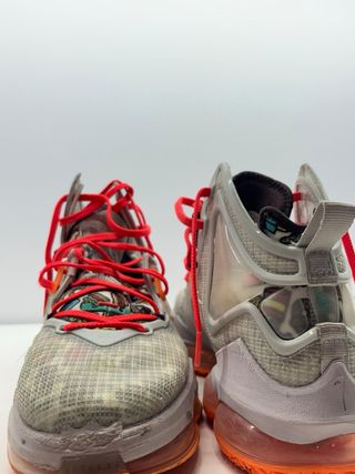 LEBRON 19 NIKE FAST FOOD