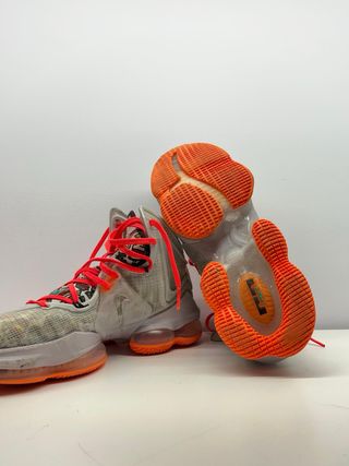 LEBRON 19 NIKE FAST FOOD