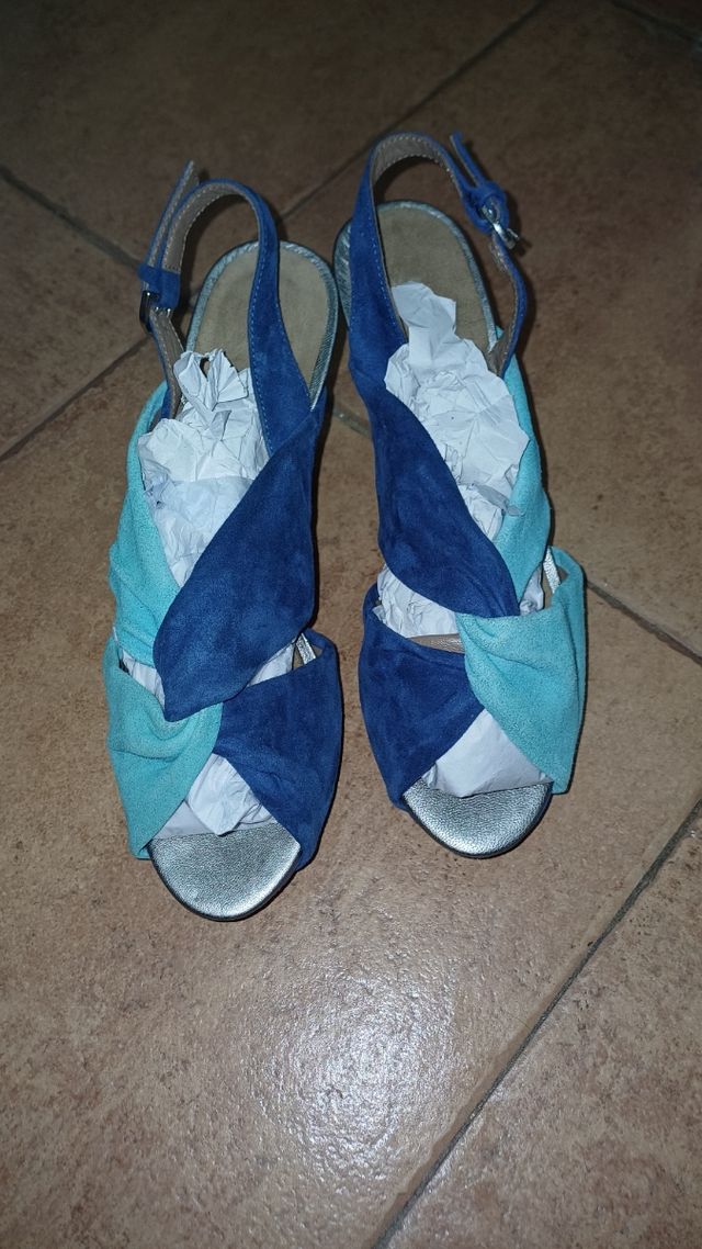 Sandalias tacón azul-turquesa