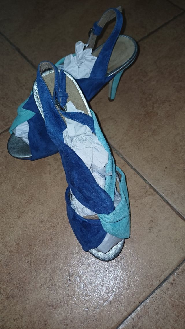 Sandalias tacón azul-turquesa