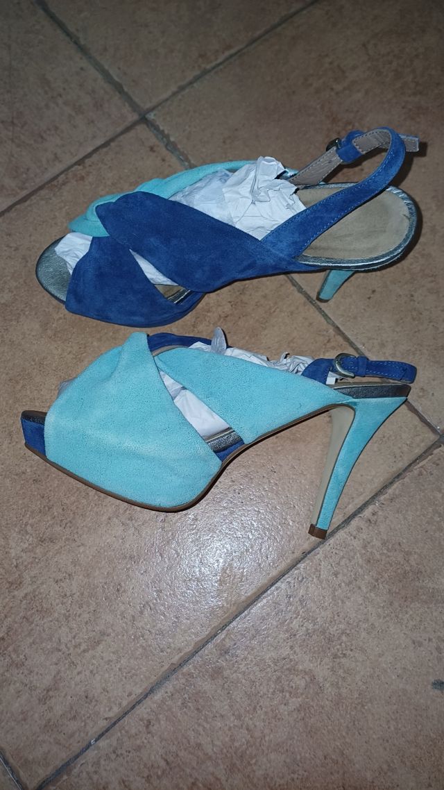 Sandalias tacón azul-turquesa