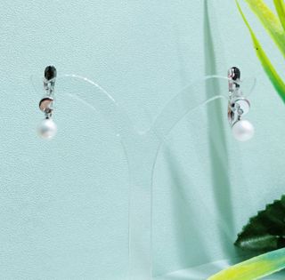 Pendientes de oro blanco 18k